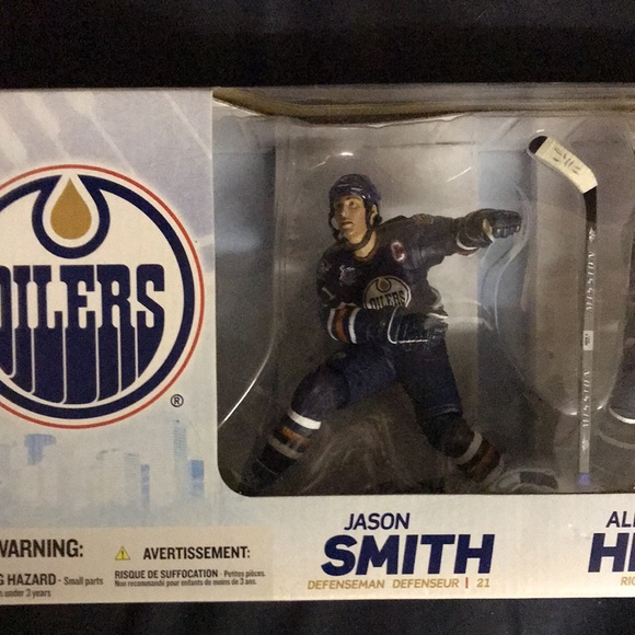 McFarlanes Oilers 3 pack figures - Picture 2 of 8